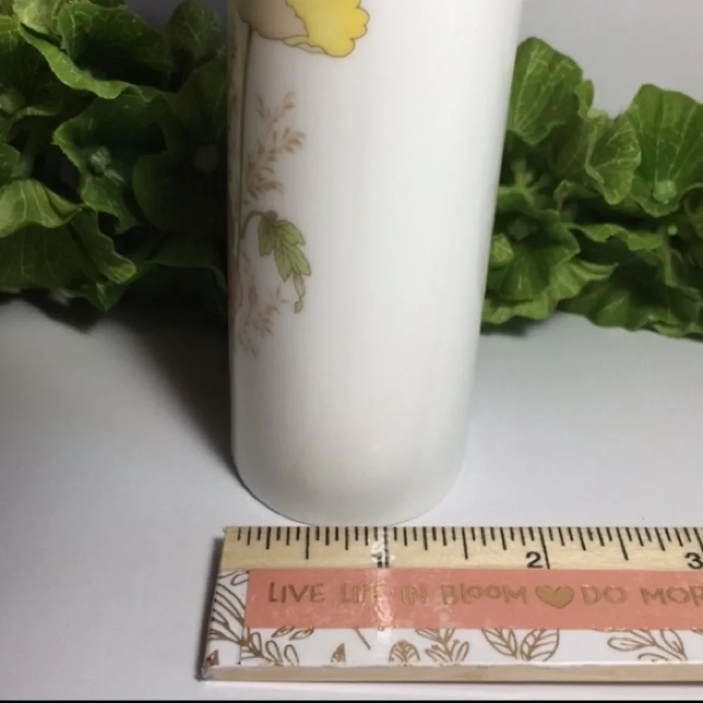 Vintage Otagiri Meadow Flowers Vase Japan